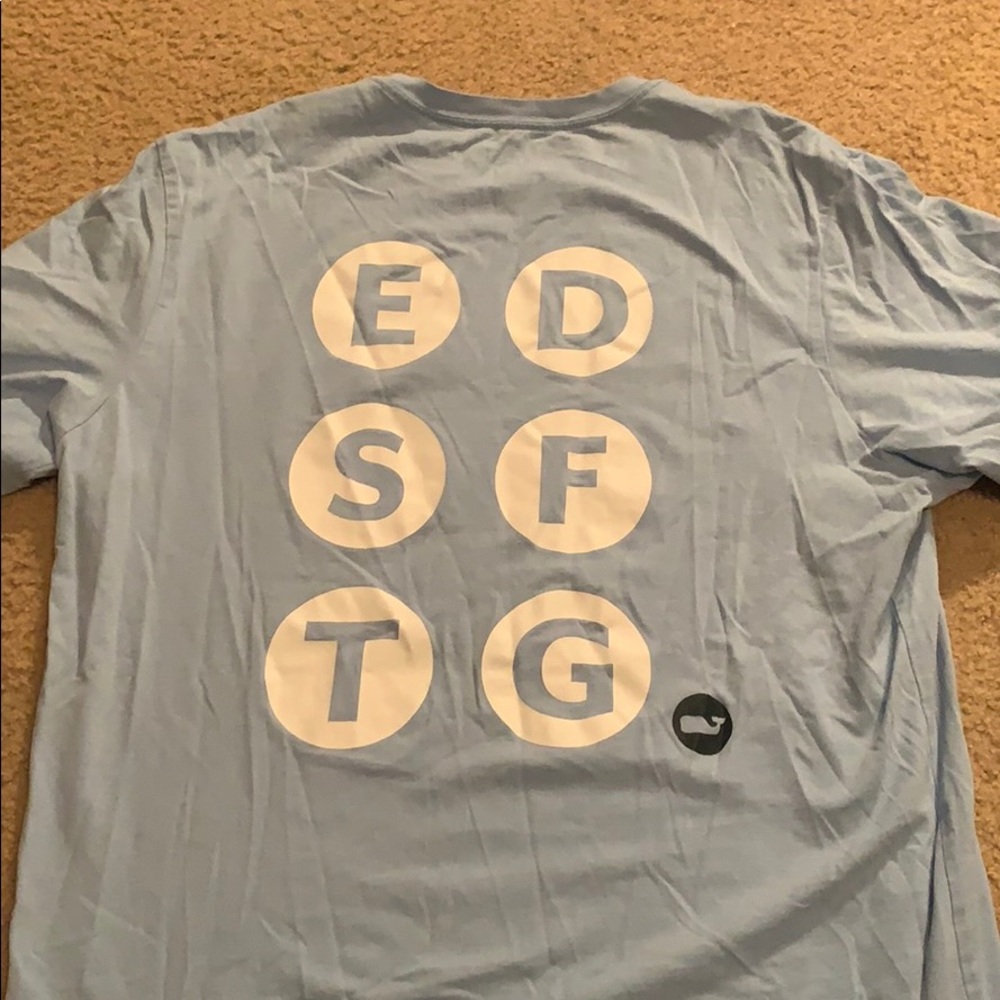 Vineyard Vines Tee